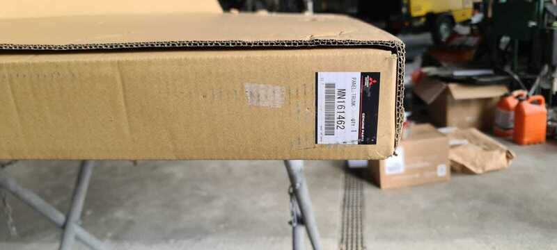 Mitsubishi Evo 8-9 Kofferraumdeckel MN161462