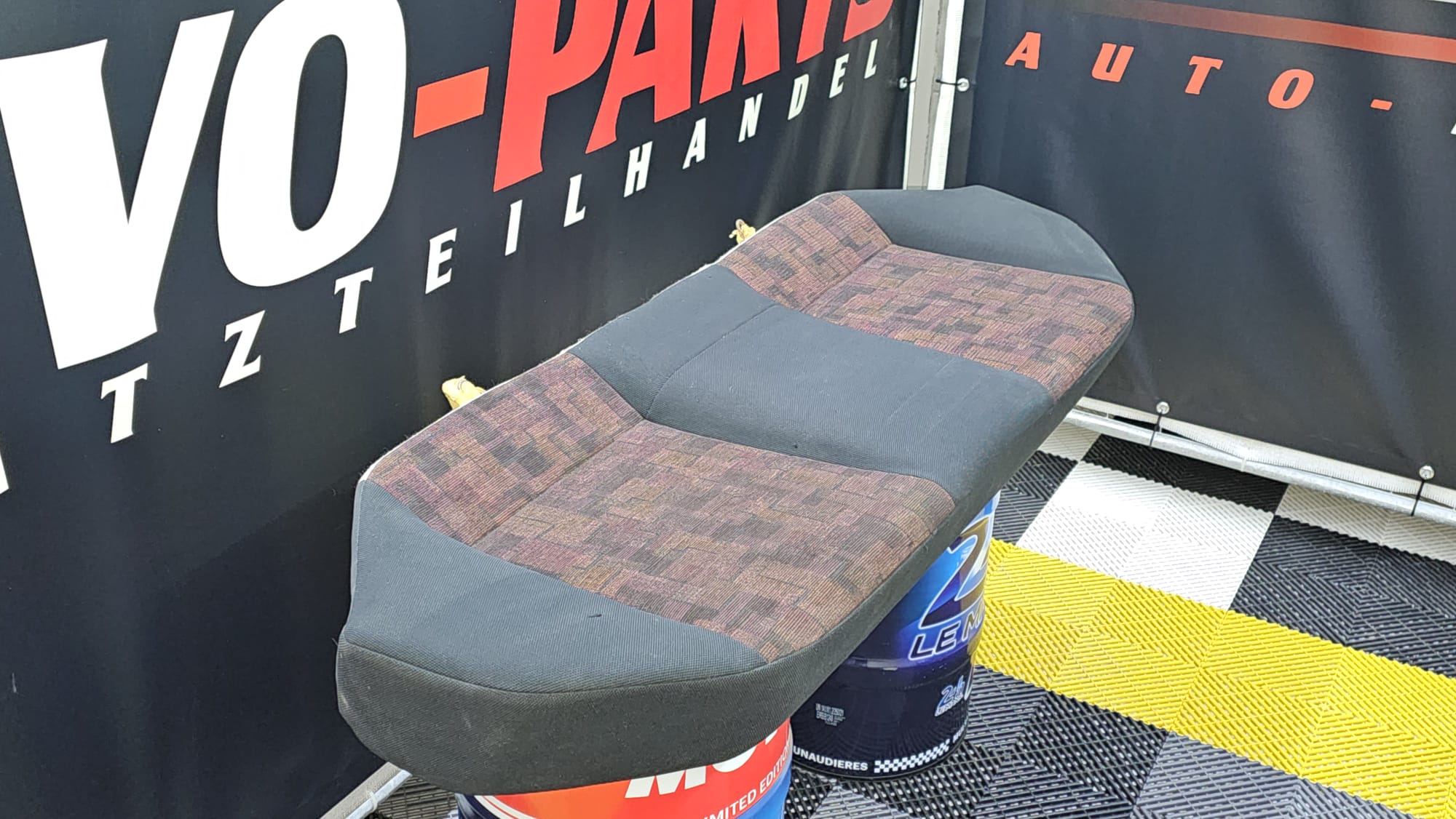 Mitsubishi Evo 4 Back Seat