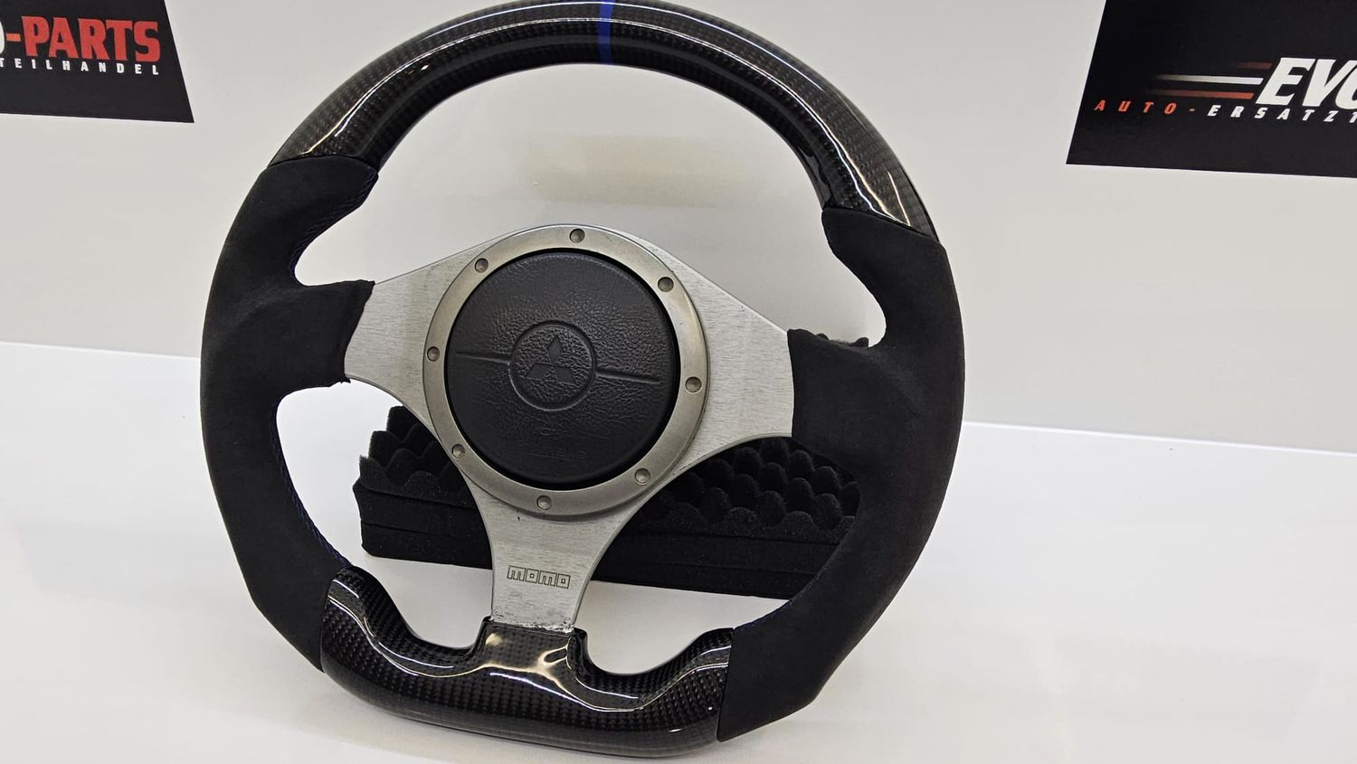 Mitsubishi Evo 7 GSR Steering Wheel Refurbished Complete