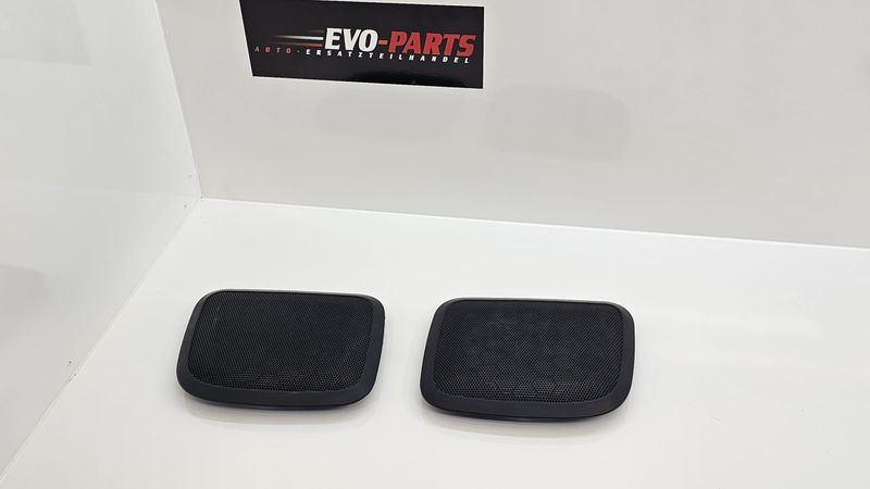 Mitsubishi Evo 8 Lautsprecherabdeckung MR631996 & MR631995