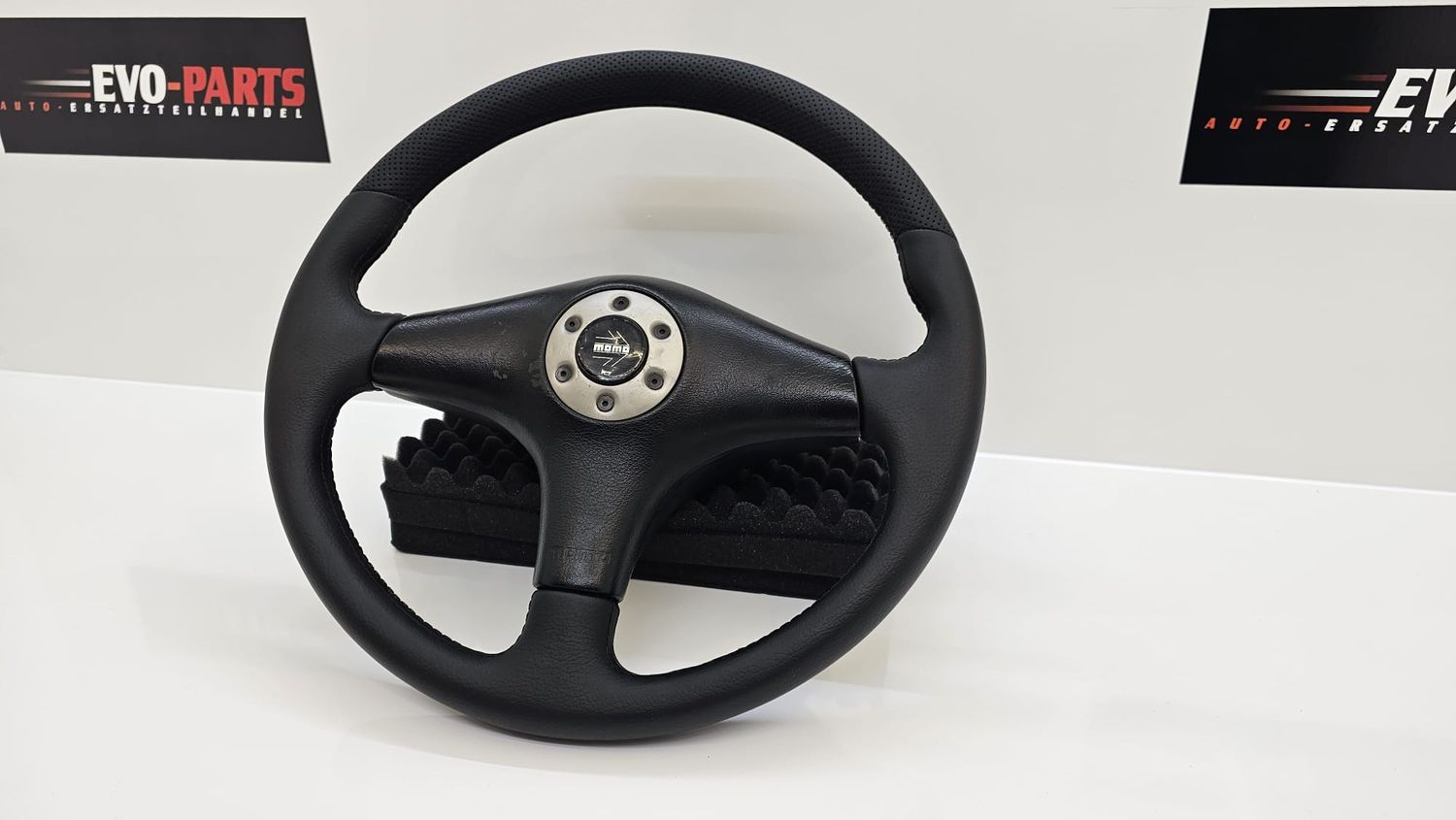 Lenkrad Refurbished MR235418 - Mitsubishi Evo 5 RS