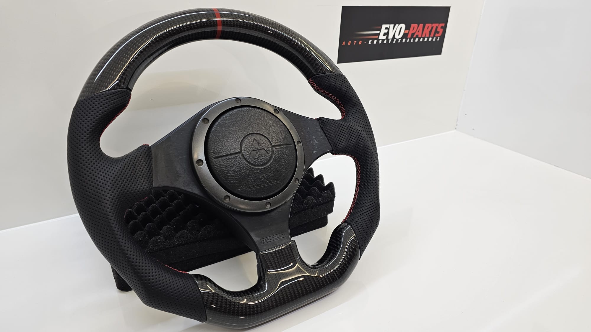 Lenkrad - Mitsubishi Evo 9 GSR Steering Wheel Refurbished Complete