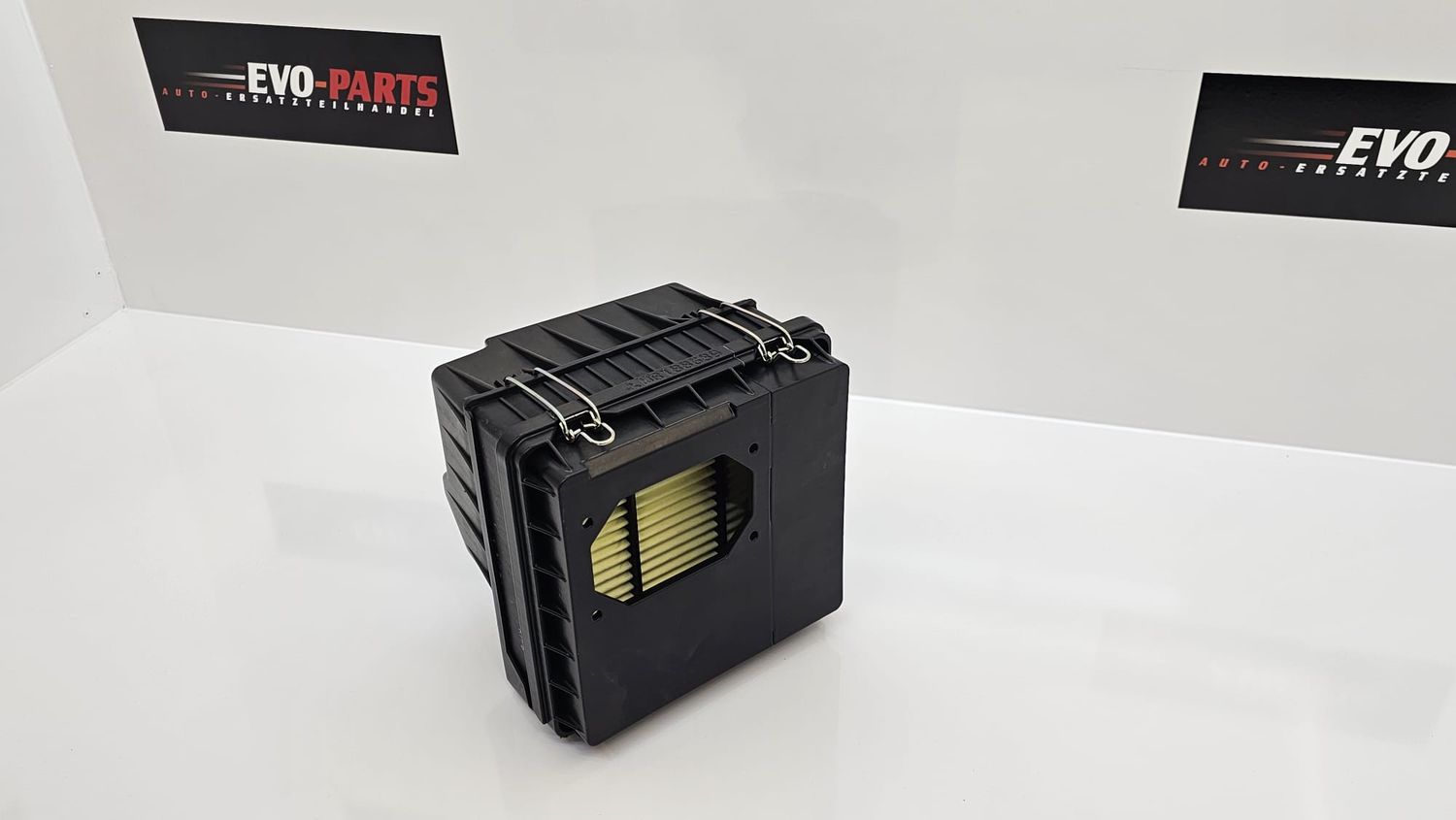 MR188639 - Air Filter Box Original Set  - Mitsubishi Evo 4-6