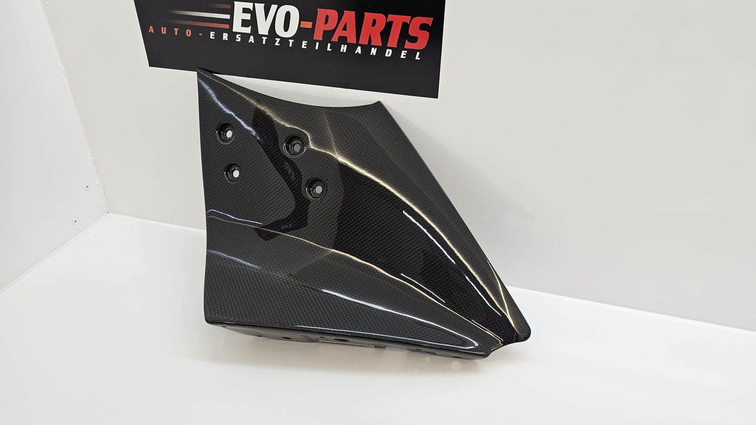 Heckspoiler  Carbon Abdeckung innen , links für Mitsubishi EVO 8  - Neuwertig