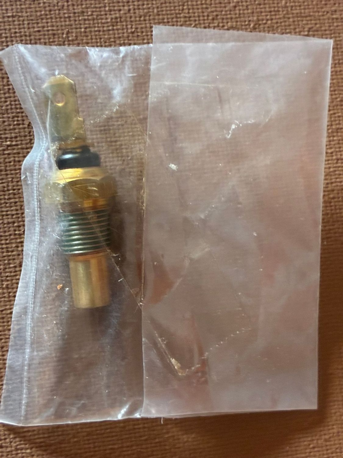 MD091056 - Kühlmitteltemperatur Sensor  NEU