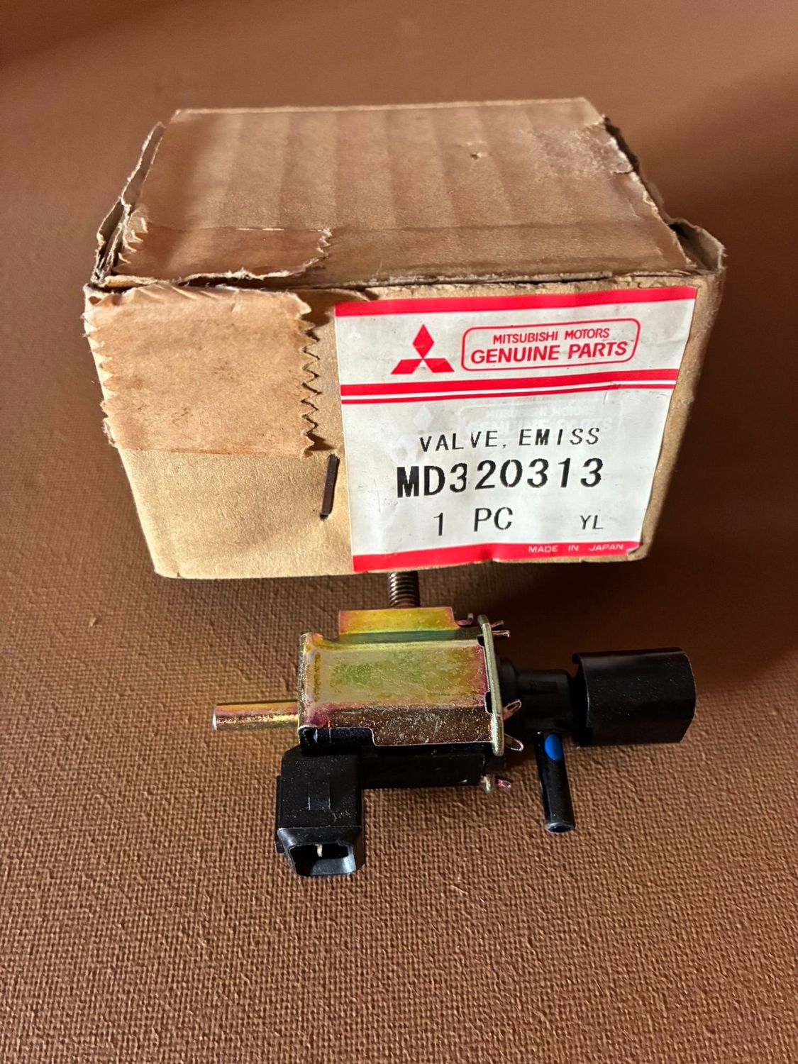 MD320313 - Abgasventil NEU