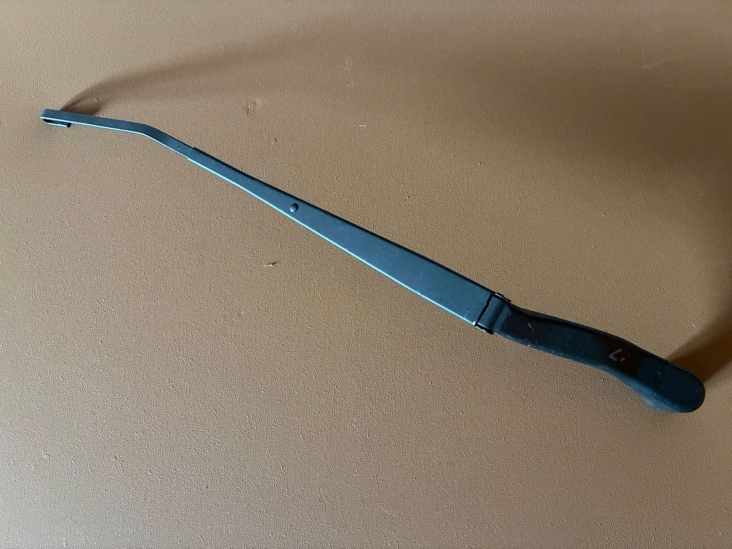 MR971003 - Wischerarm links - gebraucht