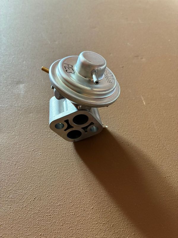 MR560582 - Ventil Abgasrückführung (EGR) - gebraucht