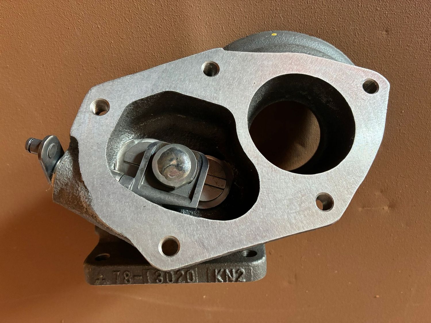 MD613633 -  Turbolader Turbinengehäuse - Neuwertig