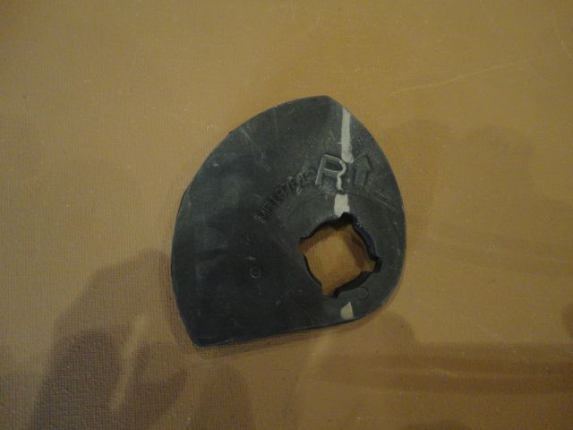 MR197612 - Gummischeibe, Motor/Getriebehalterung - Neuwertig