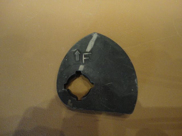 MR197613 - Gummischeibe, Motor/Getriebehalterung - Neuwertig