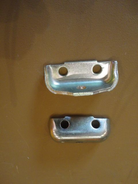 ​MR316449 - Stabi-Halter VA unten - Neuwertig