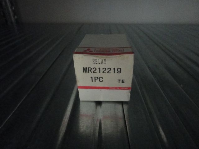 MR212219 - Relais, Benzinpumpe - NEU