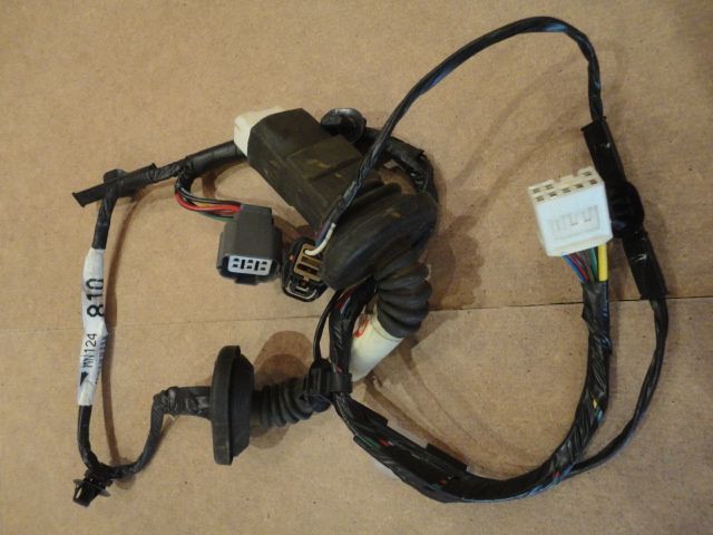 MN124810 - Kabelbaum, Türe hinten rechts/links  - Neuwertig