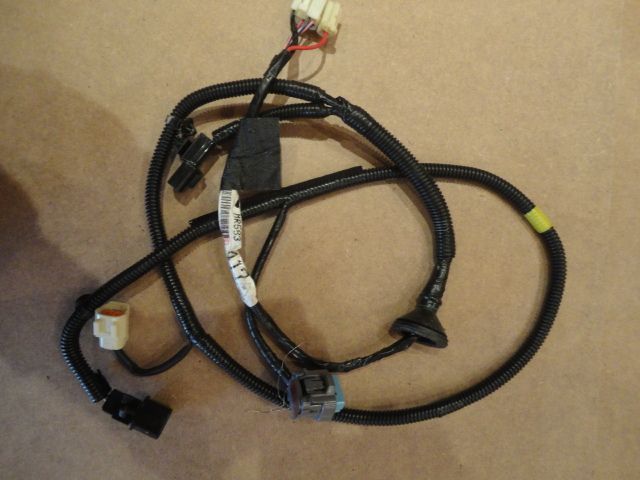 MR583417 - ​​​Kabelbaum, Tankgeber - Neuwertig