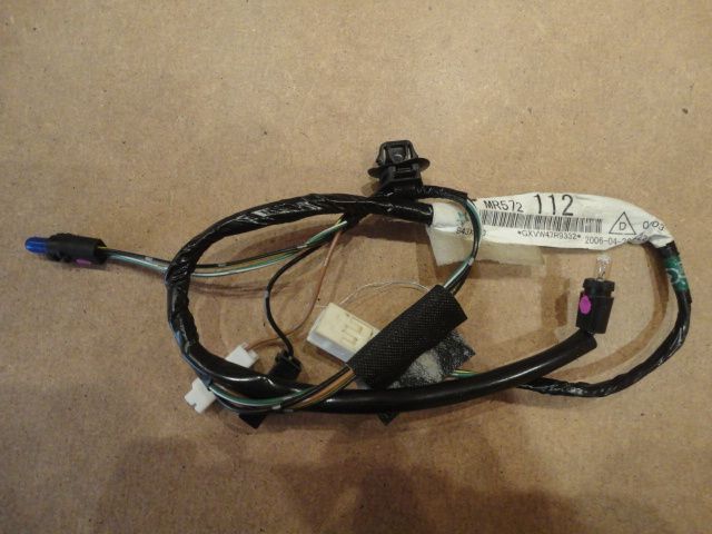 MR572112 - ​​Kabelbaum, Mittelkonsole  - Neuwertig