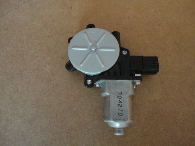 MR991831 - Fensterheber Motor, Türe links - Neuwertig MR991831 - Fensterheber Motor, Türe links - Neuwertig