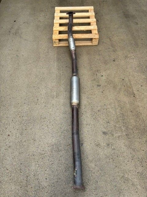 MR571399 - Auspuffrohr Mitte - gebraucht MR571399 - Auspuffrohr Mitte - gebraucht