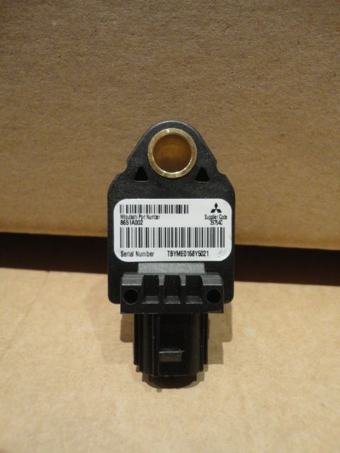 8651A002 - Aufprallsensor, Airbag - gebraucht 8651A002 - Aufprallsensor, Airbag - gebraucht