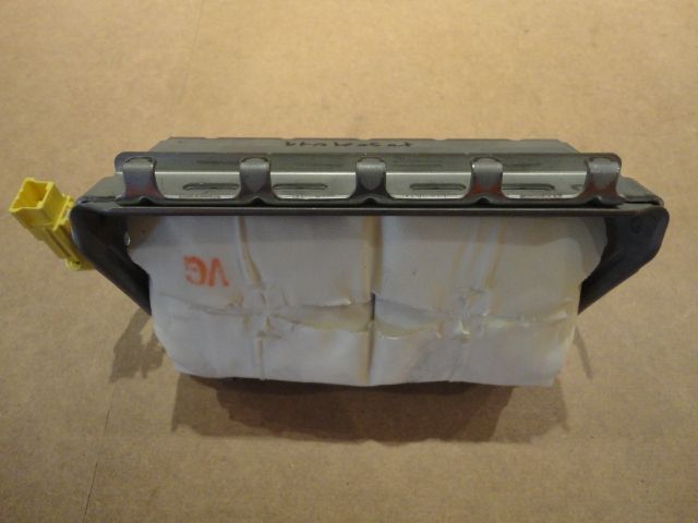 7030A071 - Airbag, Beifahrer - gebraucht