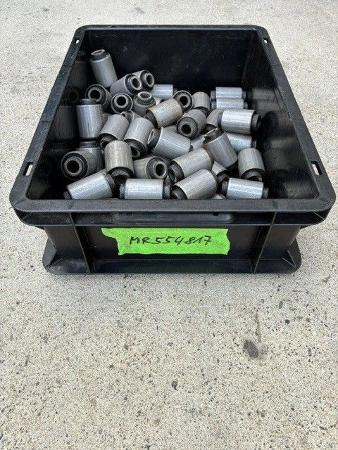 MR554817 - Gummilager - Neuwertig