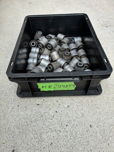 MR244851 - Gummilager - Neuwertig