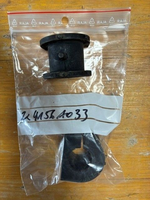 4156A033 - Gummi, Stabilisator hinten - Neuwertig 4156A033 - Gummi, Stabilisator hinten - Neuwertig