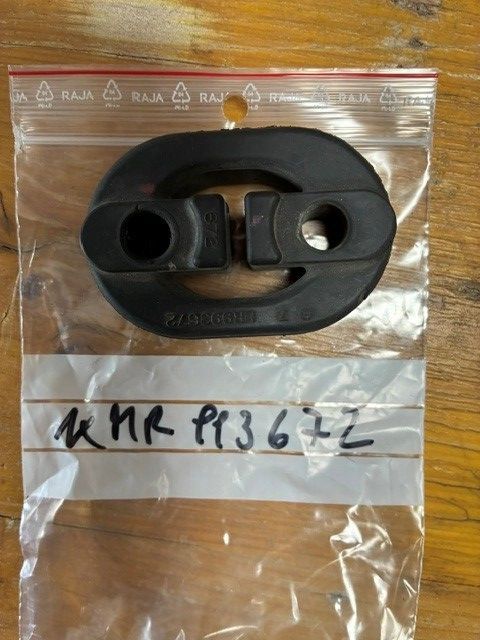 MR993672 - ​Auspuffgummi - Neuwertig
