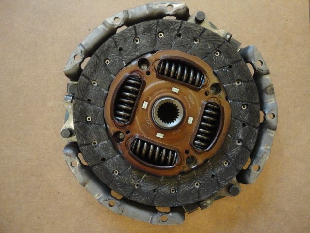 2301A032 - Kupplungsscheibe - gebraucht 2301A032 - Kupplungsscheibe - gebraucht