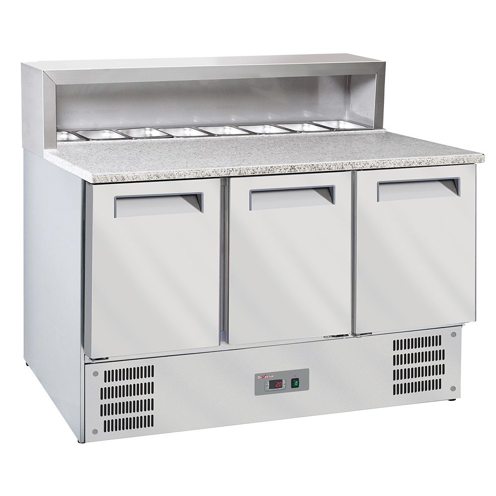 3-deurs koeltafel voor pizza&#39;s GN1/1, gekoelde structuur 8x GN1/6-150 mm