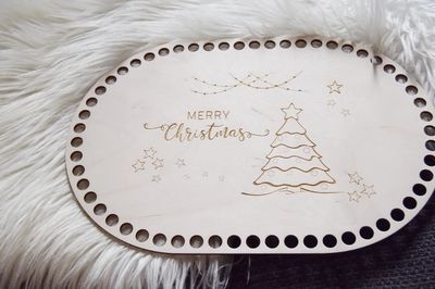 MERRY CHRISTMAS, ovaler Holzboden tolle Weihnachtskörbchen