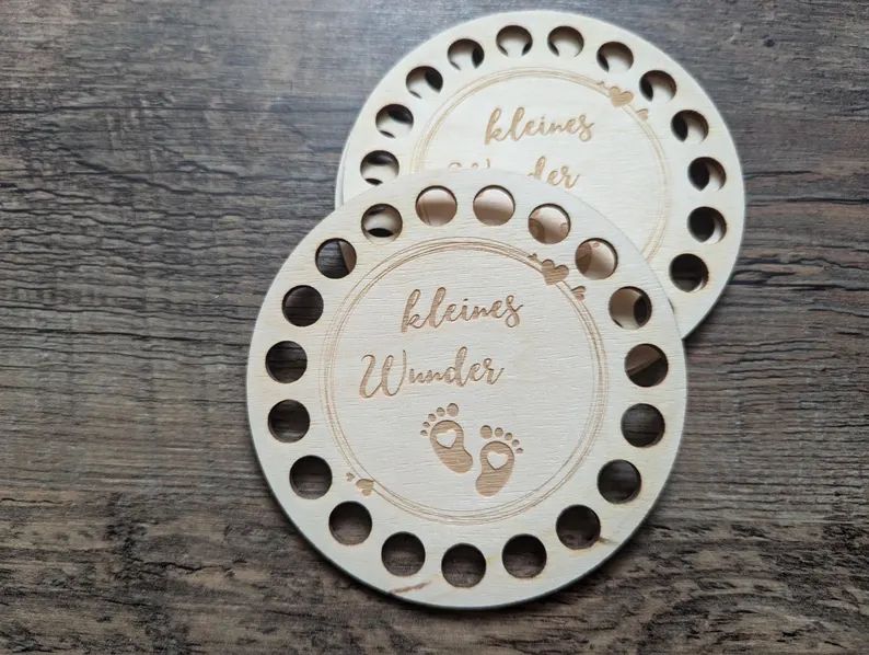 KLEINES WUNDER,  Holzböden mit Motiv, Rund in allen Größen