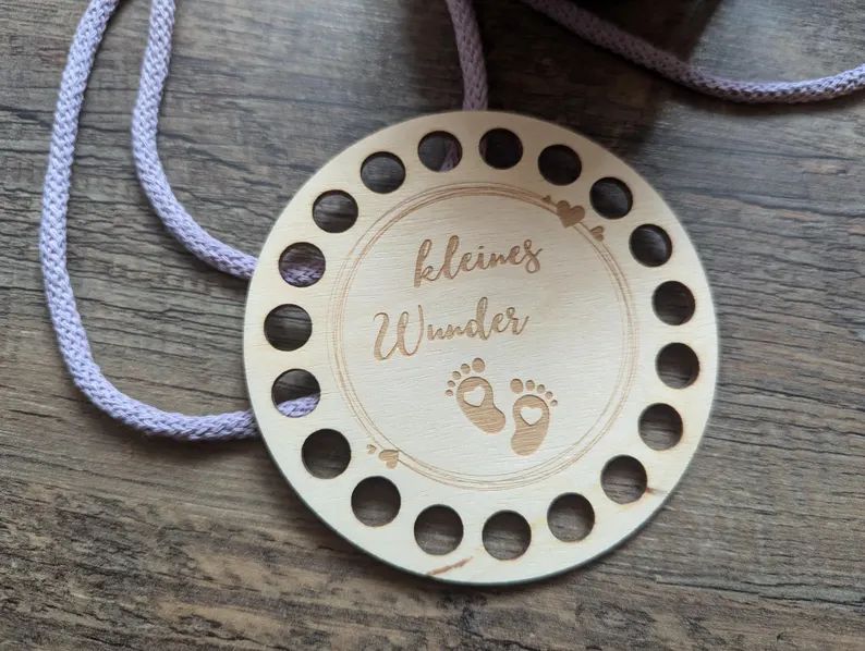 KLEINES WUNDER,  Holzböden mit Motiv, Rund in allen Größen
