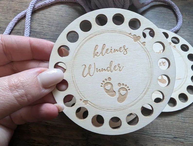 KLEINES WUNDER,  Holzböden mit Motiv, Rund in allen Größen