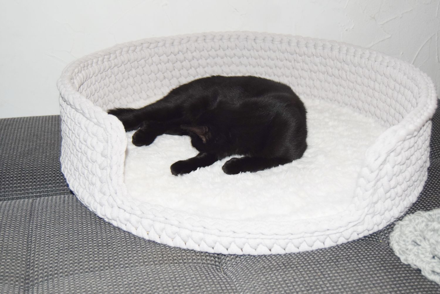 DIY-Set + LEO + Katzenkorb oder Hundekorb selberhäkeln mit Holzboden