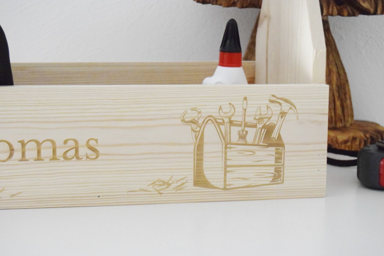 Werkzeugkiste, Holzkiste personalisiert mit Wunschname oder WunschdesignMännertag Geschenkidee