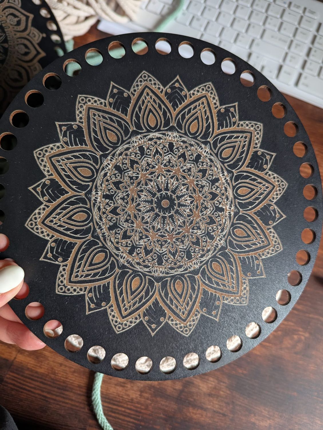 MANDALA  Black MDF Holzboden mit 20cm