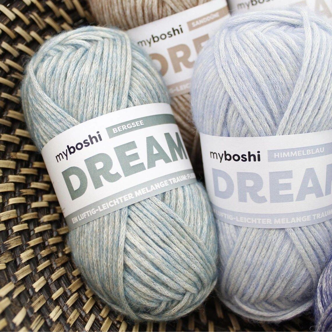 DREAM myboshi in Farben, 50g = 95m Materialmix aus Baumwolle, Baby Alpaka und Merino. Luftig-leicht zum Häkeln und Stricken