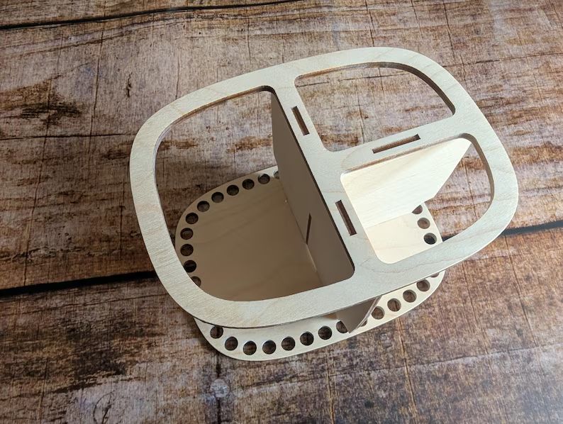 Holzboden für Utensilo länglich mit 3 Fächern