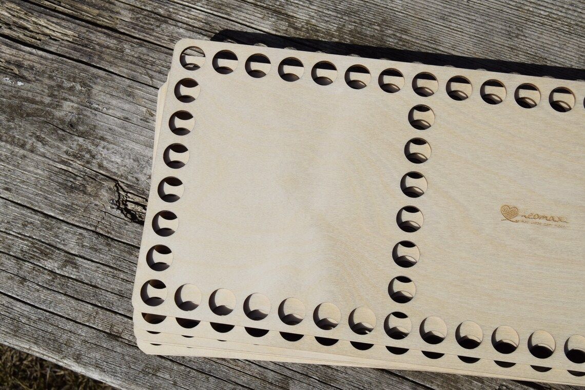 Holzboden für Häkel-Utensilo ohne und mit 3 Fächern in 2 Größen und 2 Lochgrößen