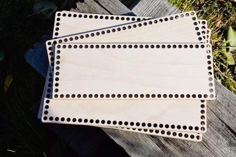 Holzboden für Häkel-Utensilo ohne und mit 3 Fächern in 2 Größen und 2 Lochgrößen