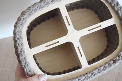 Utensilo Häkelkorb mit 4 Fächern im Strukturmuster