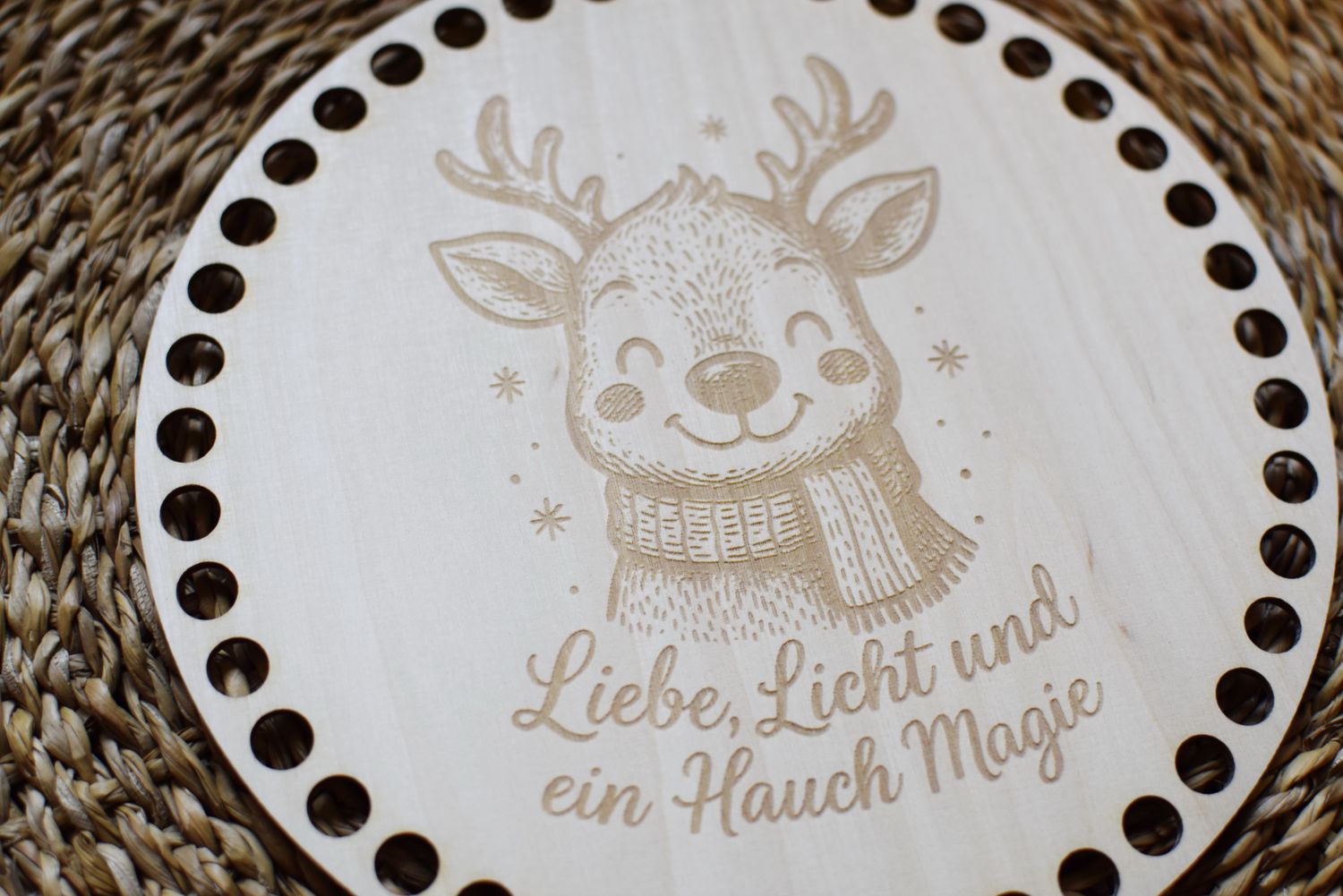 ELCH und MAGIE,  Holzböden mit Motiv, Rund in allen Größen und Lochgrößen