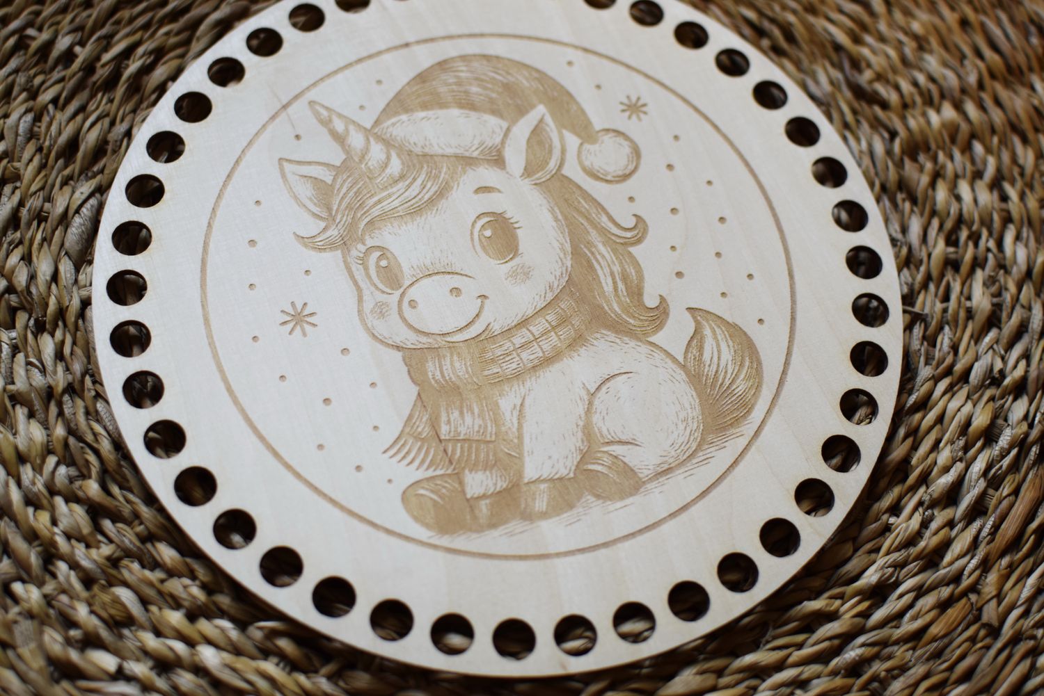 WEIHNACHTS TEE,  Holzböden mit Motiv, Rund in allen Größen und Lochgrößen