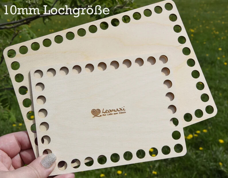 Holzböden rechteckig in allen Größen und 2 Lochgrößen