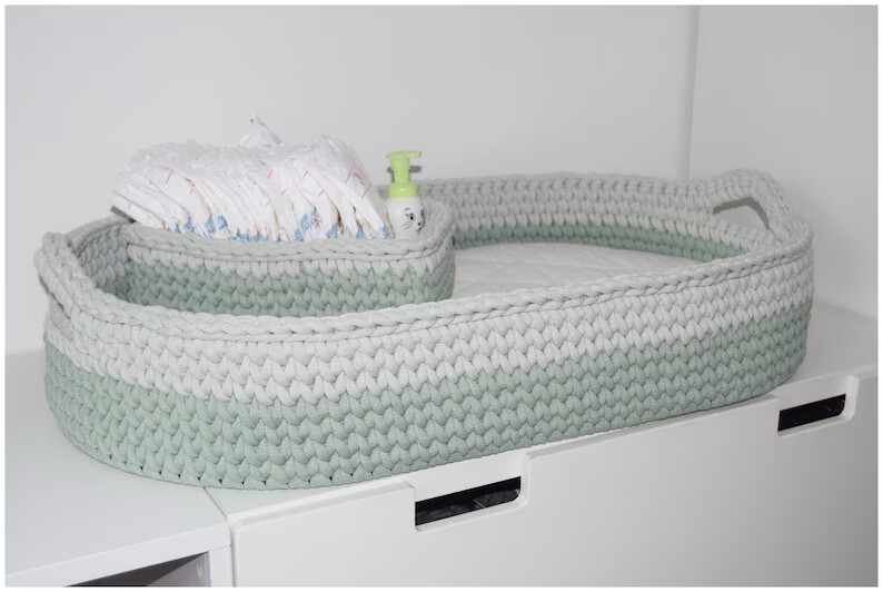 DIY-Set für ein Wickelkörbchen, mit Garn, 2 Holzböden und Matratze