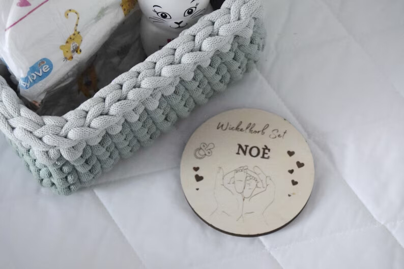 DIY-Set für ein Wickelkörbchen, mit Garn, 2 Holzböden und Matratze