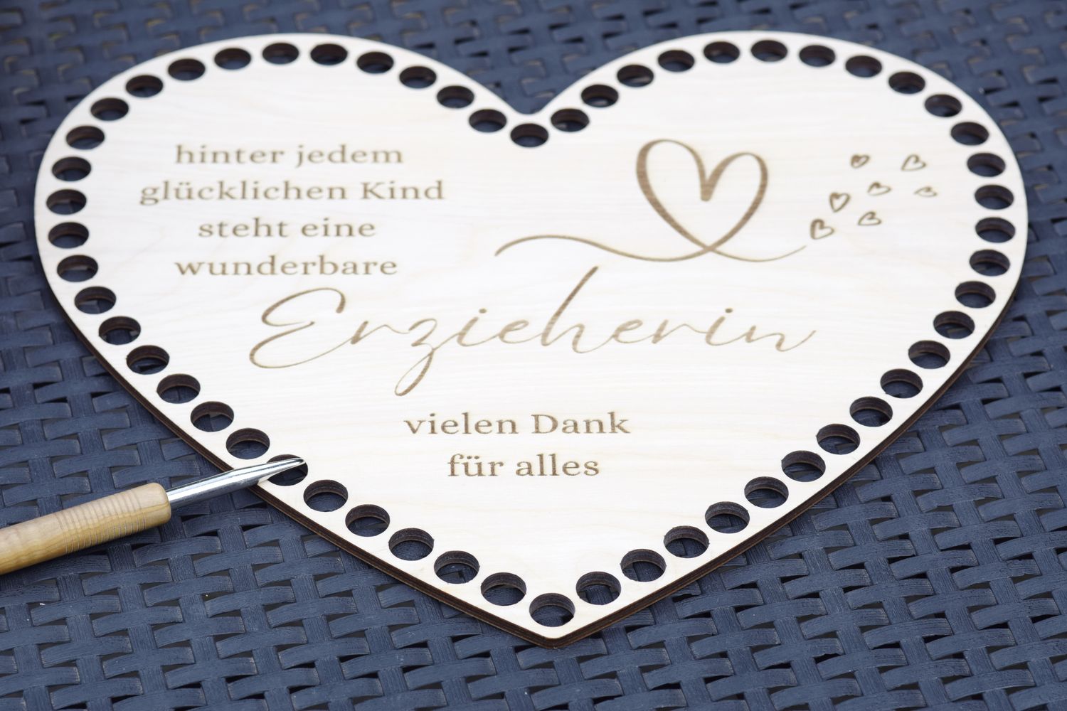 DANKE Holzböden in Herzform,  in 3 Größen, für Bobbiny Jumbo