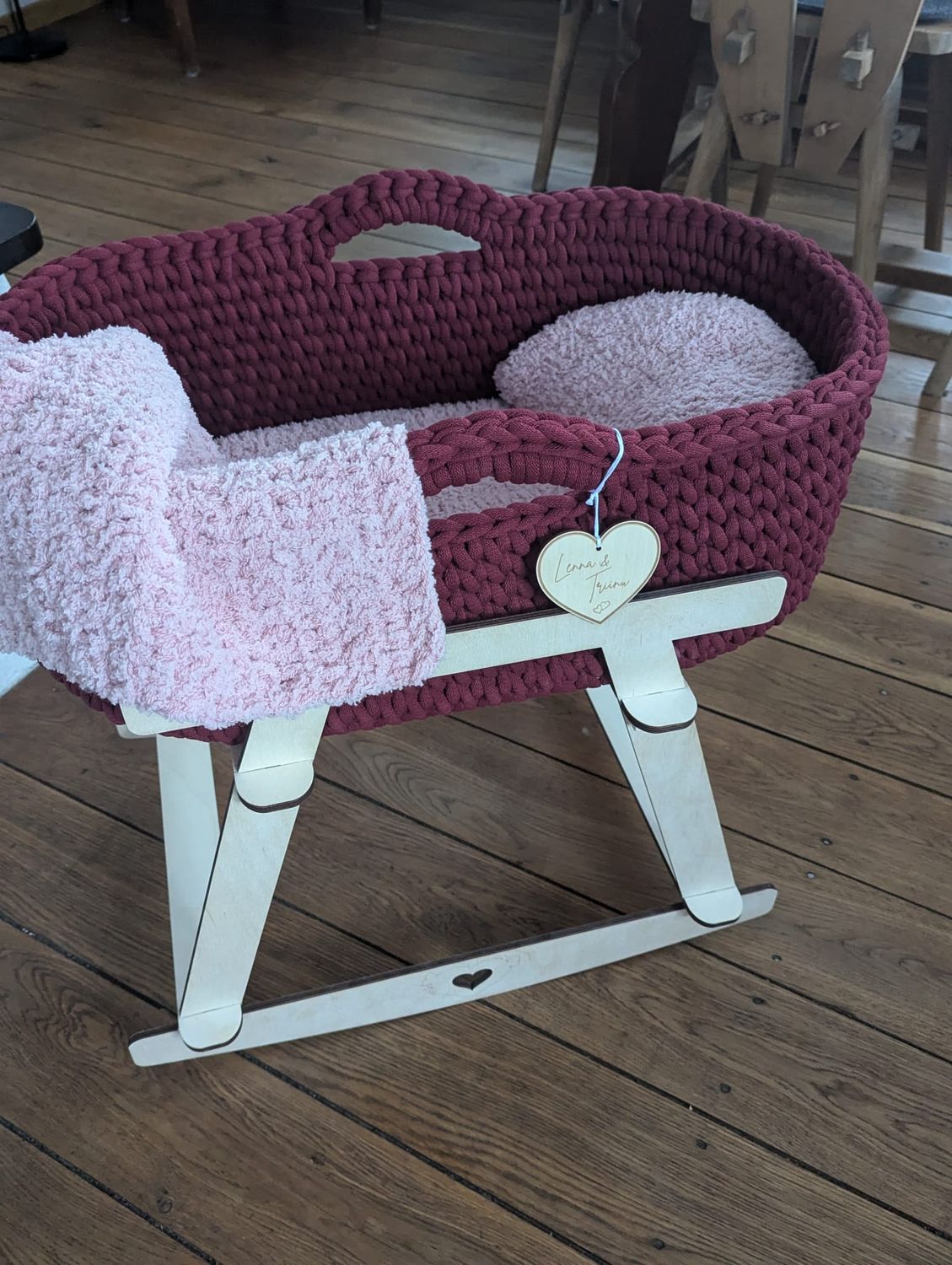 Innen-Kuschel-Set für Puppen-Moseskörbchen fertig gehäkelt – Matratze, Mondkissen &amp; Bettdecke (3 Größen)