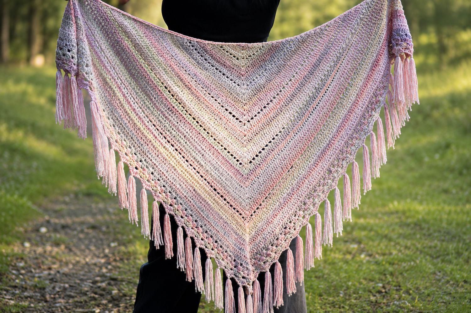 DIY-Set + JORA + Herbsttuch im Farbverlauf häkeln